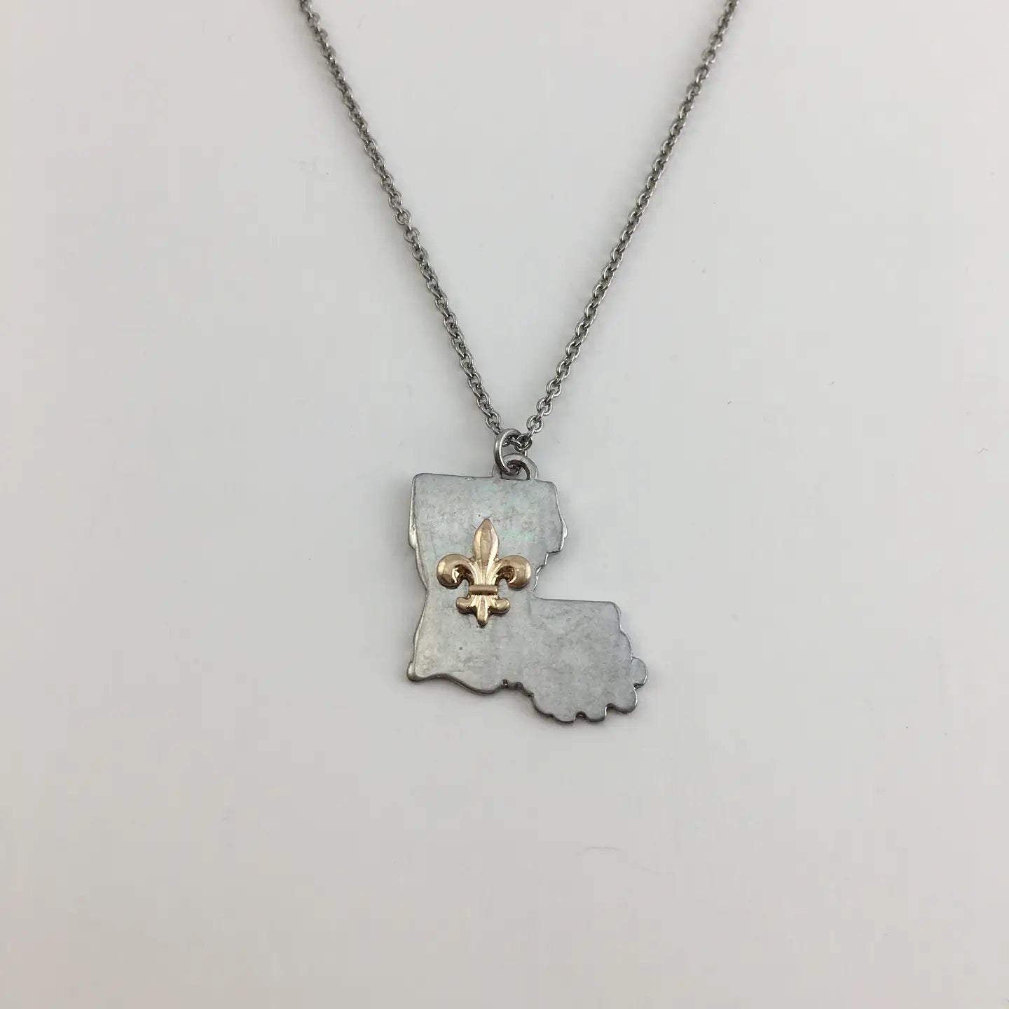 Louisiana State Necklace W/Fleur De Lis