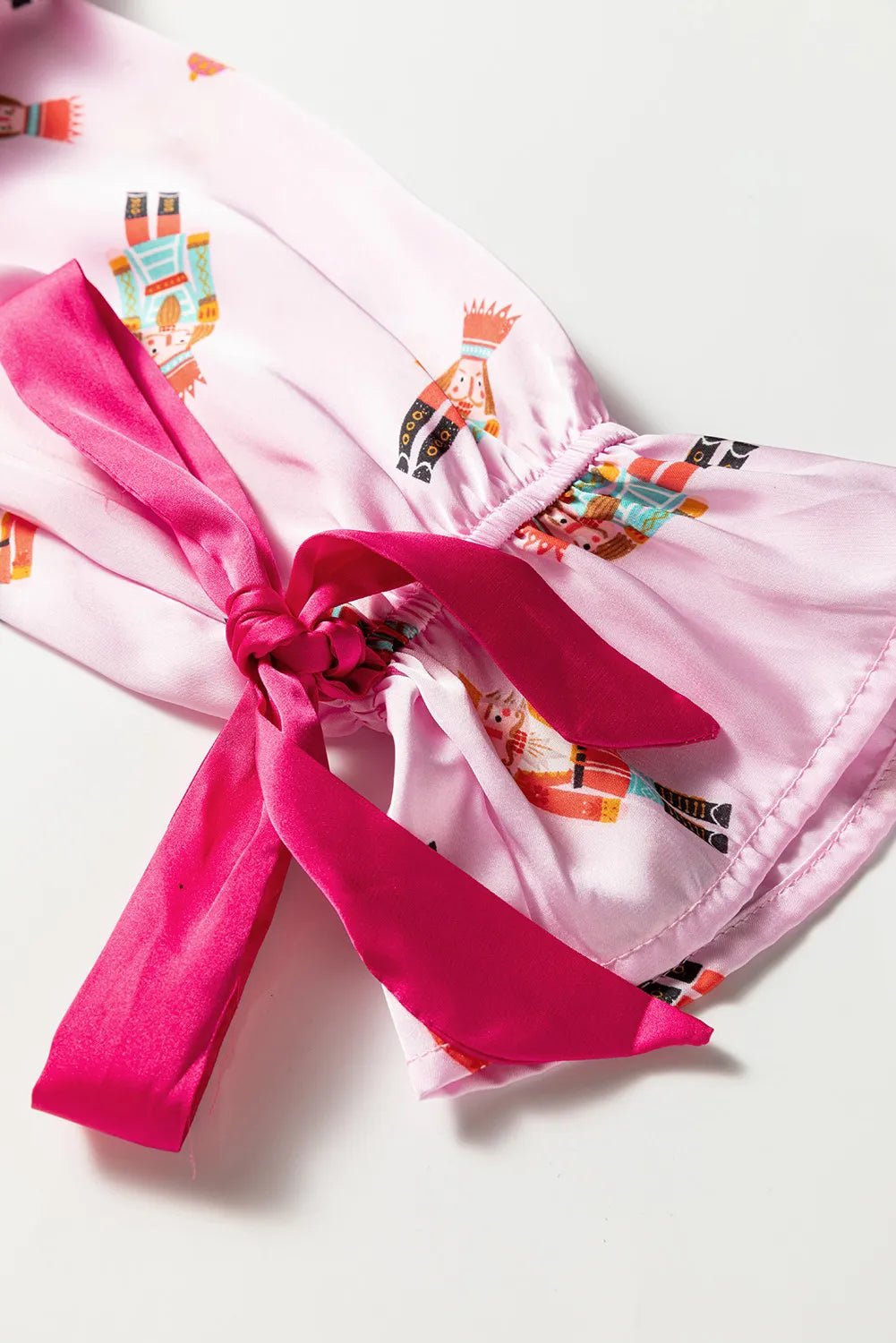 Pink Nutcracker Print Contrast Trim Tied up Bow Silky 2pcs Pajama Set